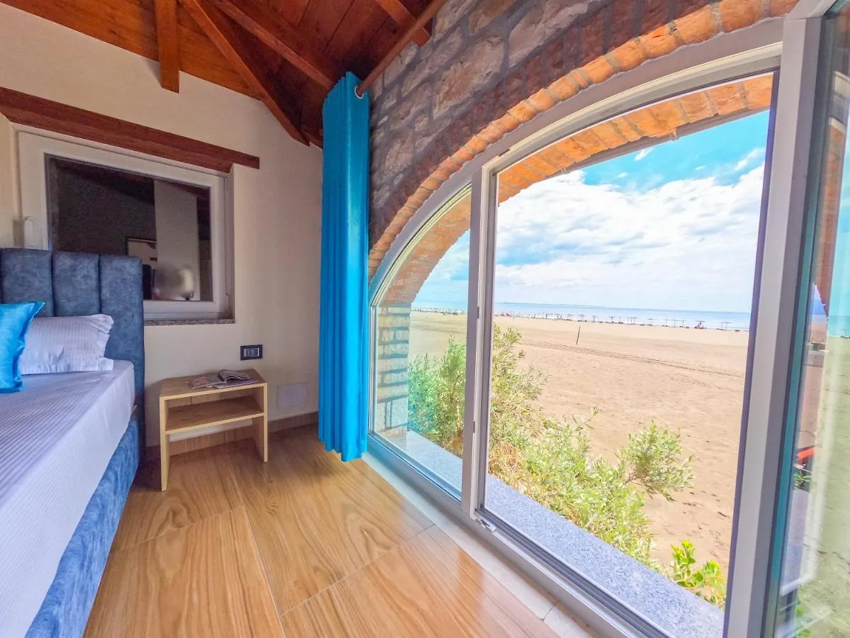 Ibiza Resort Baks-Rrjoll Hotel