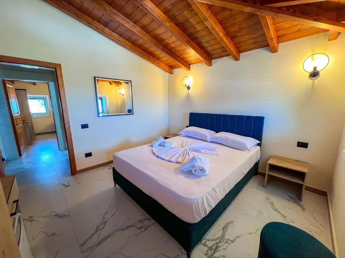 Ibiza Resort Baks-Rrjoll 4*,