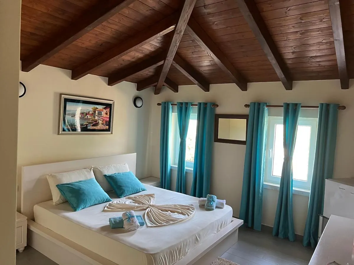 Ibiza Resort Baks-Rrjoll Hotel